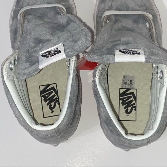 Vans Old Skool Sk8 Hi Women’s 7 Sherpa Gray Grey White Skate Shoe Fur NEW - Picture 5 of 10